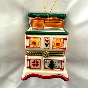 Mr. Christmas Vtg Hinged Porcelain Stove Mouse Music Box LARGE Ornament Colorful